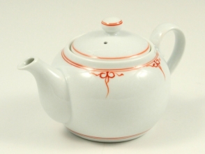 おもてなしの心を有田焼の茶器で！