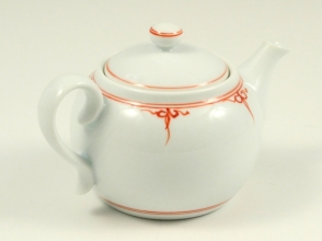 おもてなしの心を有田焼の茶器で！