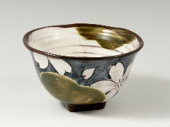 心を込めた真心ギフトに毎日使える夫婦茶碗を！【有田焼 三光堂】